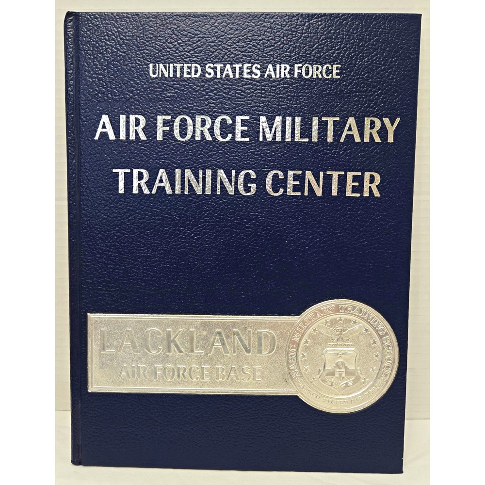 Vtg 1986 USAF Lackland AFB Basic Military Trng Yearbook - 3704th SOD Flight 402